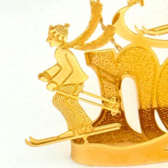 Danbury Mint 23kt Gold Plated Christmas Ornament (1992) - Picture 3 of 7